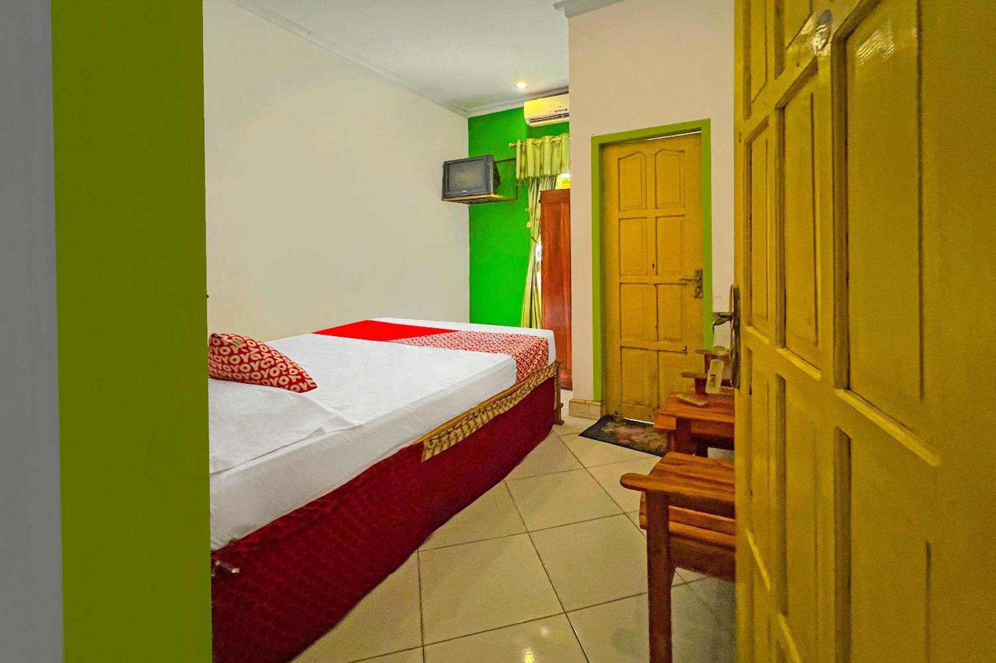 Oyo 92326 Hotel Melati Bm Pangkep Maros Exterior photo